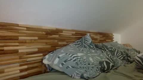 Snapshot of mamattv chatting on 11-17-25, 08:20 mamattv online show from 11-17-25, 08:20