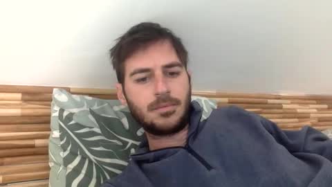 Snapshot of mamattv chatting on 11-19-25, 09:31 mamattv online show from 11-19-25, 09:31