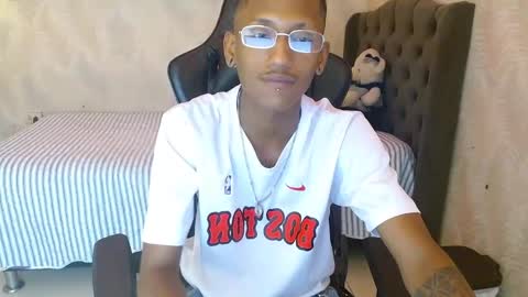 man_san11 online show from 10-20-25, 03:01