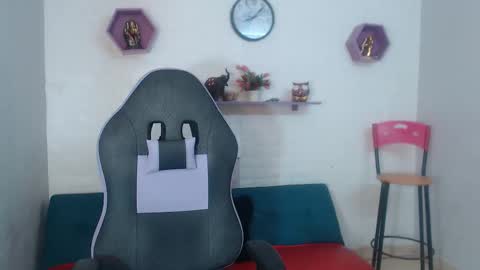 man_san11 online show from 12-20-25, 04:25