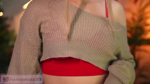 Snapshot of mana_rose chatting on 01-13-25, 02:07 Rose online show from 01-13-25, 02:07