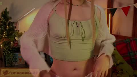 Snapshot of mana_rose chatting on 02-05-25, 02:08 Rose online show from 02-05-25, 02:08