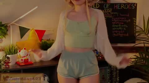 Snapshot of mana_rose chatting on 02-27-25, 02:21 Rose online show from 02-27-25, 02:21