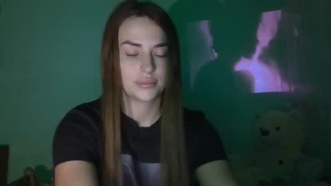 Snapshot of mandibrooks chatting on 09-18-25, 08:33 MandiBrooks online show from 09-18-25, 08:33