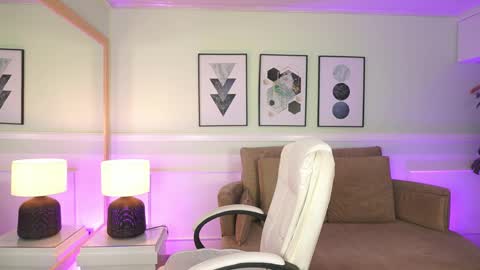 Mandy Collins online show from 03-25-26, 11:38