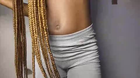 mandymia online show from 11-29-25, 04:37