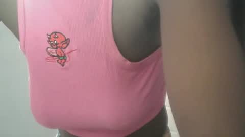 Snapshot of mandymia chatting on 02-18-26, 04:36 mandymia online show from 02-18-26, 04:36