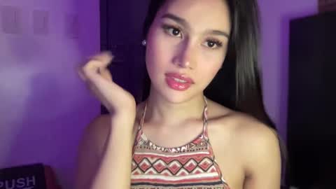 Snapshot of manika21 chatting on 01-08-25, 05:48 monika online show from 01-08-25, 05:48