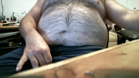 Snapshot of manleg439 chatting on 12-10-24, 05:00 manleg439 online show from 12-10-24, 05:00