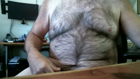 Snapshot of manleg439 chatting on 02-25-25, 06:42 manleg439 online show from 02-25-25, 06:42