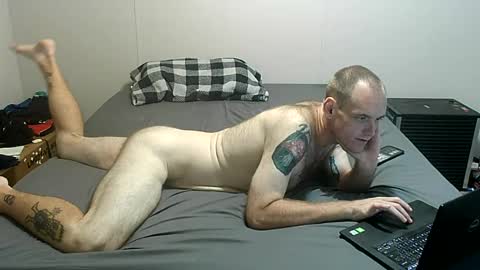 Snapshot of manlyman94 chatting on 08-04-26, 01:09 manlyman94 online show from 08-04-26, 01:09