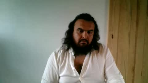 Snapshot of mannhirych chatting on 09-29-25, 08:57 mannhirych online show from 09-29-25, 08:57