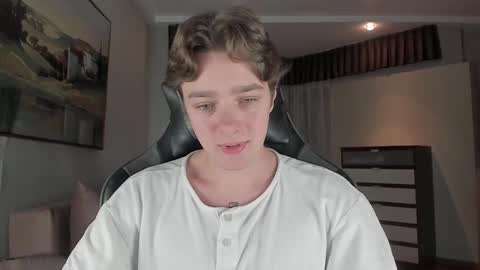 Snapshot of mannyforreal chatting on 01-28-25, 05:24 mannyforreal online show from 01-28-25, 05:24