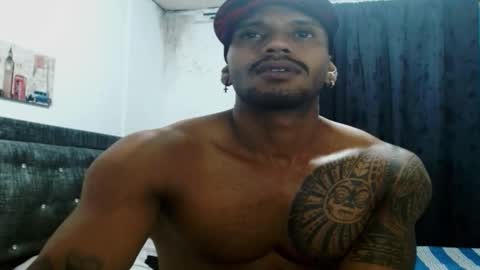 Snapshot of manolofitt chatting on 12-22-24, 12:50 Manolo online show from 12-22-24, 12:50