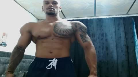 Snapshot of manolofitt chatting on 01-02-25, 11:38 Manolo online show from 01-02-25, 11:38
