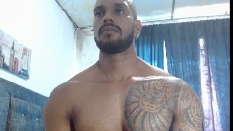 Snapshot of manolofitt chatting on 01-31-25, 02:39 Manolo online show from 01-31-25, 02:39
