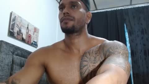 Snapshot of manolofitt chatting on 02-27-25, 06:18 Manolo online show from 02-27-25, 06:18