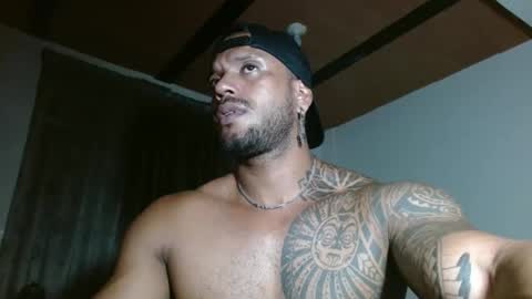 Manolo online show from 03-08-26, 02:04