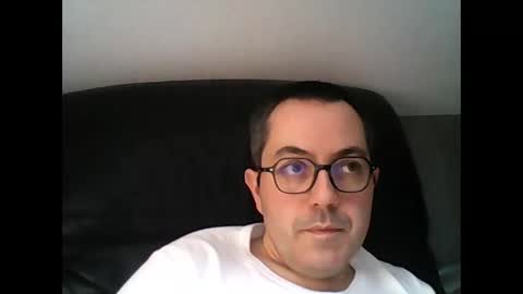 manu5933 online show from 02-07-25, 01:22