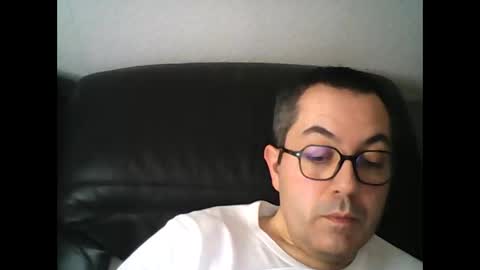 manu5933 online show from 02-07-25, 04:24