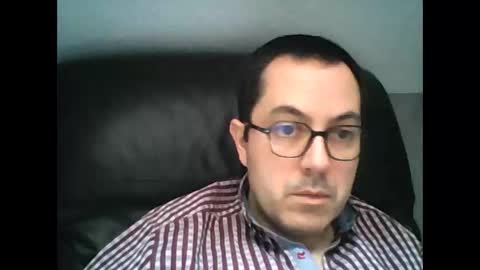 manu5933 online show from 03-04-25, 01:17