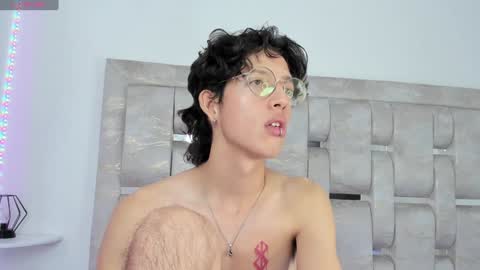 Snapshot of manu_vera8 chatting on 12-21-24, 06:12 Manuel online show from 12-21-24, 06:12
