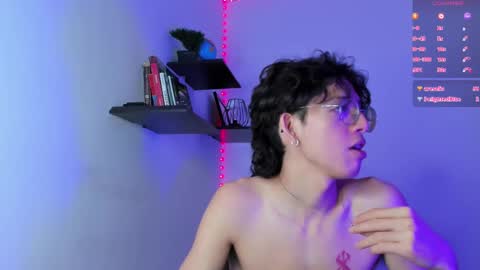 Snapshot of manu_vera8 chatting on 02-23-25, 01:35 Manuel online show from 02-23-25, 01:35