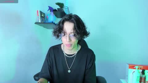 Snapshot of manu_vera8 chatting on 11-02-25, 02:36 Manuel online show from 11-02-25, 02:36