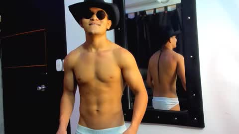 Manuel online show from 10-29-25, 03:42