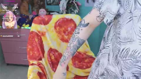 Snapshot of manuela_unicorn chatting on 10-03-25, 08:39 Manuela online show from 10-03-25, 08:39