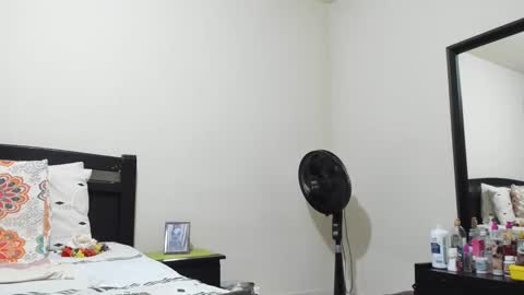 Mara online show from 01-28-25, 02:21