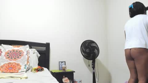 Mara online show from 02-27-25, 02:54