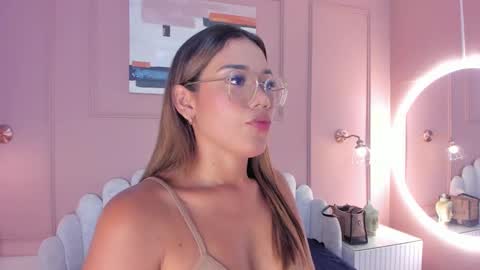 Snapshot of mara_brooks chatting on 03-04-25, 07:11 Mara online show from 03-04-25, 07:11