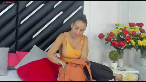 Mara  online show from 10-29-25, 08:54