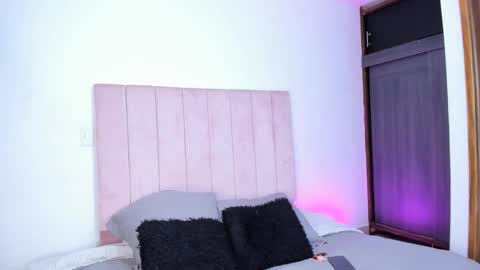 Mara  online show from 01-20-25, 10:59