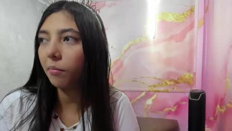 Snapshot of maraluna_ chatting on 02-18-26, 12:56 Maraluna online show from 02-18-26, 12:56