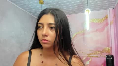 Snapshot of maraluna_ chatting on 02-23-26, 12:57 Maraluna online show from 02-23-26, 12:57