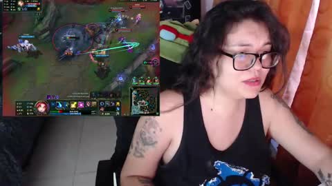 Snapshot of marcela2101 chatting on 12-17-24, 10:43 marcela2101 online show from 12-17-24, 10:43