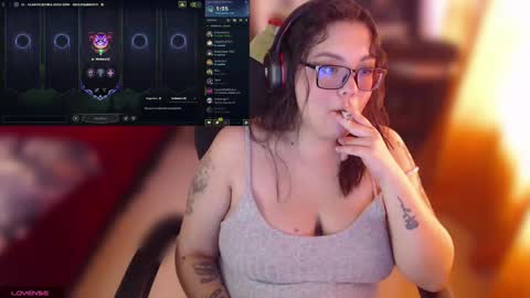 Snapshot of marcela2101 chatting on 12-29-24, 08:04 marcela2101 online show from 12-29-24, 08:04