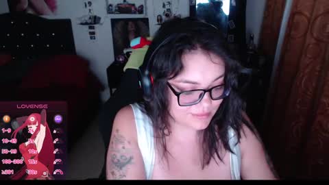 Snapshot of marcela2101 chatting on 01-06-25, 12:59 marcela2101 online show from 01-06-25, 12:59