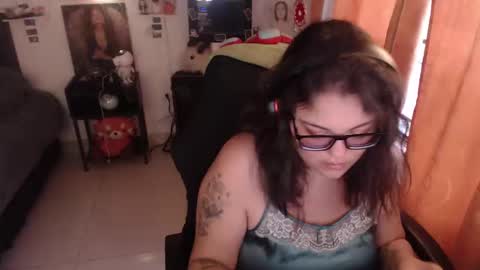 Snapshot of marcela2101 chatting on 02-03-25, 10:32 marcela2101 online show from 02-03-25, 10:32