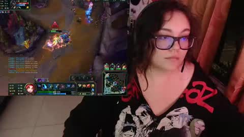 Snapshot of marcela2101 chatting on 03-05-25, 04:34 marcela2101 online show from 03-05-25, 04:34