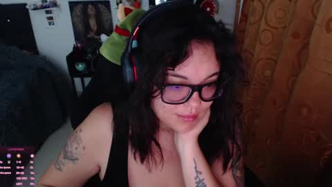 Snapshot of marcela2101 chatting on 03-06-25, 09:36 marcela2101 online show from 03-06-25, 09:36