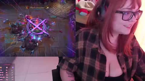 Snapshot of marcela2101 chatting on 03-06-25, 09:31 marcela2101 online show from 03-06-25, 09:31