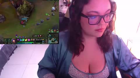 Snapshot of marcela2101 chatting on 03-08-25, 08:14 marcela2101 online show from 03-08-25, 08:14