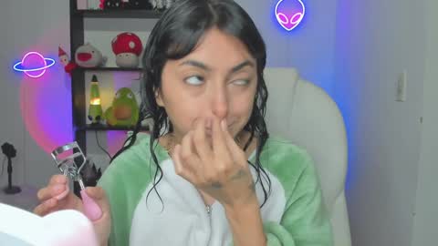 Snapshot of marcelinegh chatting on 01-31-25, 11:03 Marceline online show from 01-31-25, 11:03