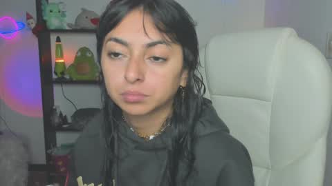 Snapshot of marcelinegh chatting on 02-06-25, 11:21 Marceline online show from 02-06-25, 11:21