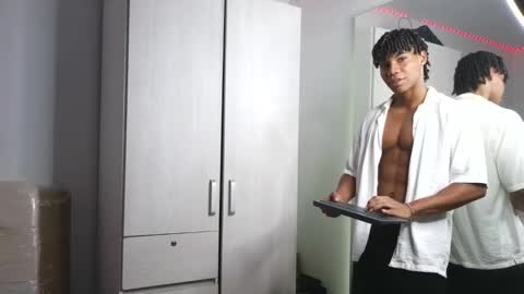 MARCELO online show from 09-18-25, 03:03