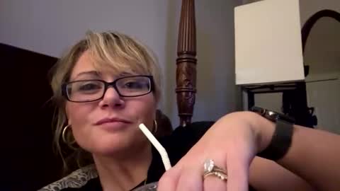 Marci Wallace online show from 11-12-25, 05:19