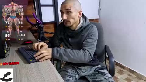 Marck  Independent model  online show from 11-23-25, 04:12